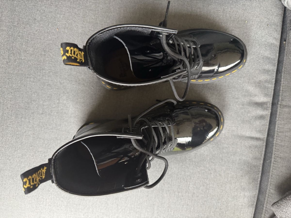 Damenschuhe: Dr.Martens, Lackstiefel – Neu (gemäss Beschreibung) aus Fällanden von Caramel7 3