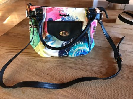 Tolle Desingual Umhängetasche/Handtasche