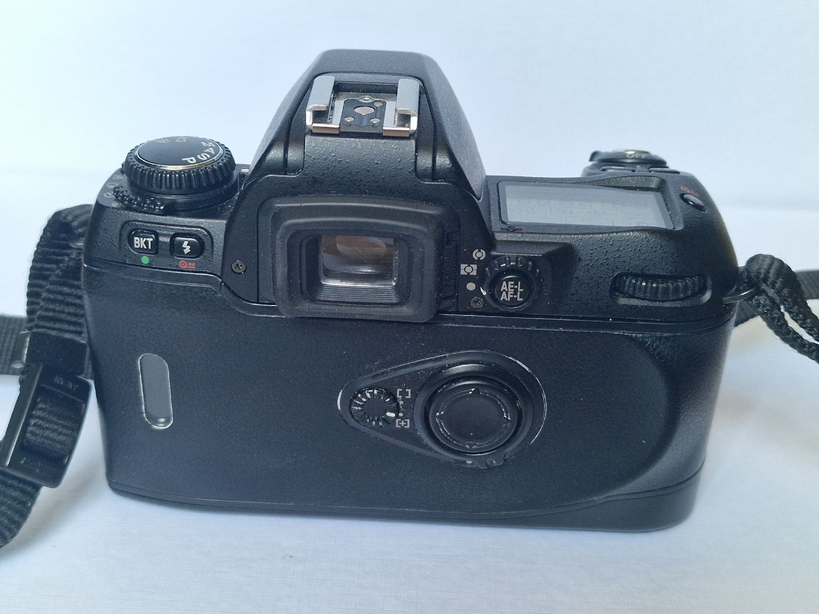 Nikon Fotocamera: Nikon F80 analog camera – Usato da Neftenbach venduto da ant_lr9d 2