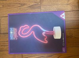 lampe neon flamant rose