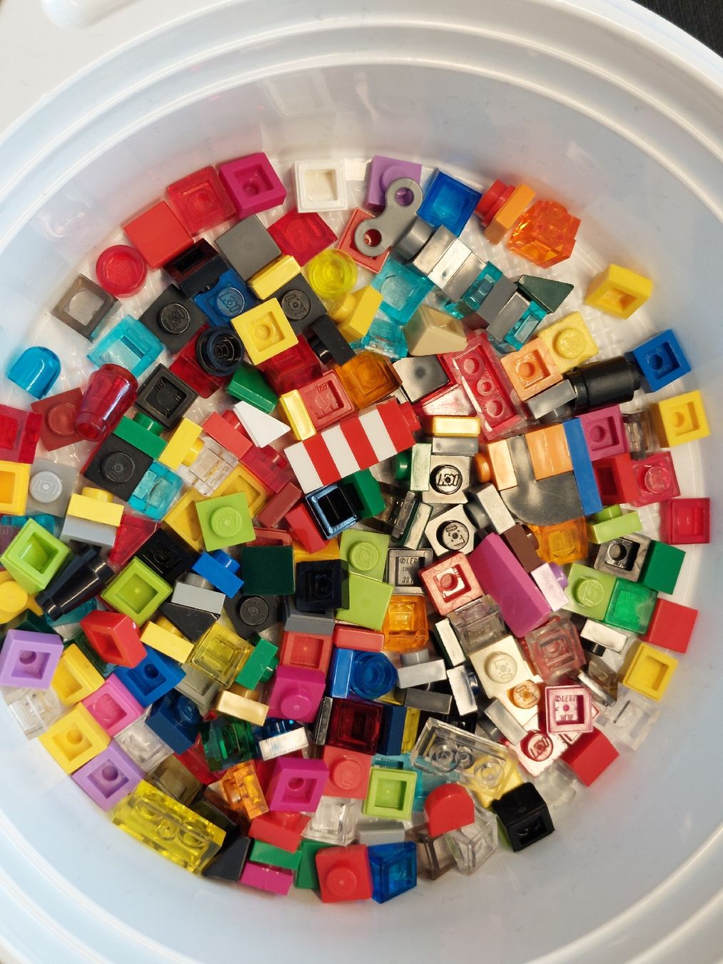 Lego Spielzeuge: Lego Kleinteile  – Gebraucht aus Zetzwil von sti_x9xf 1