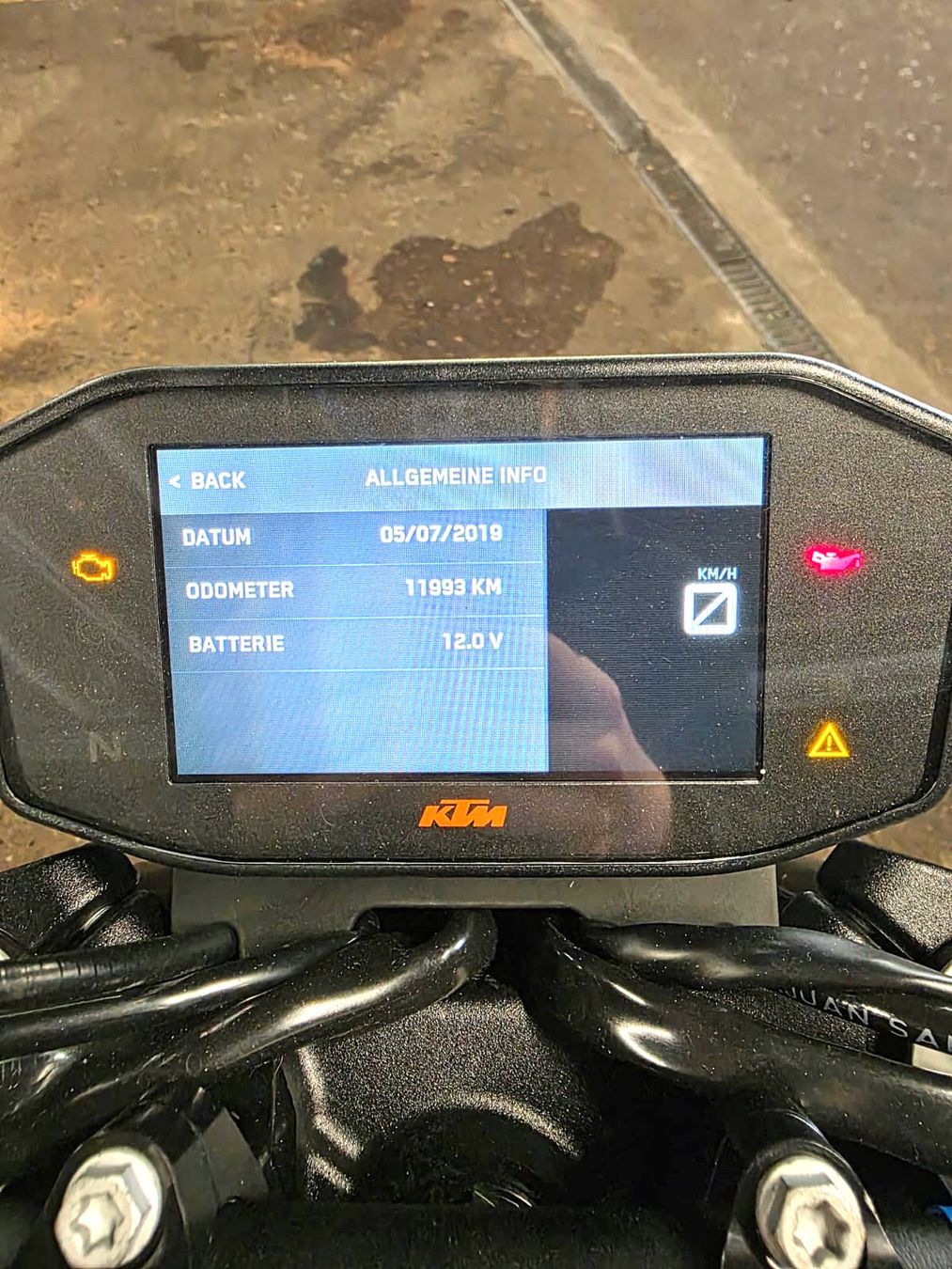 KTM Strada: KTM Duke 790L ABS – Usato da Winterthur venduto da MCW 8