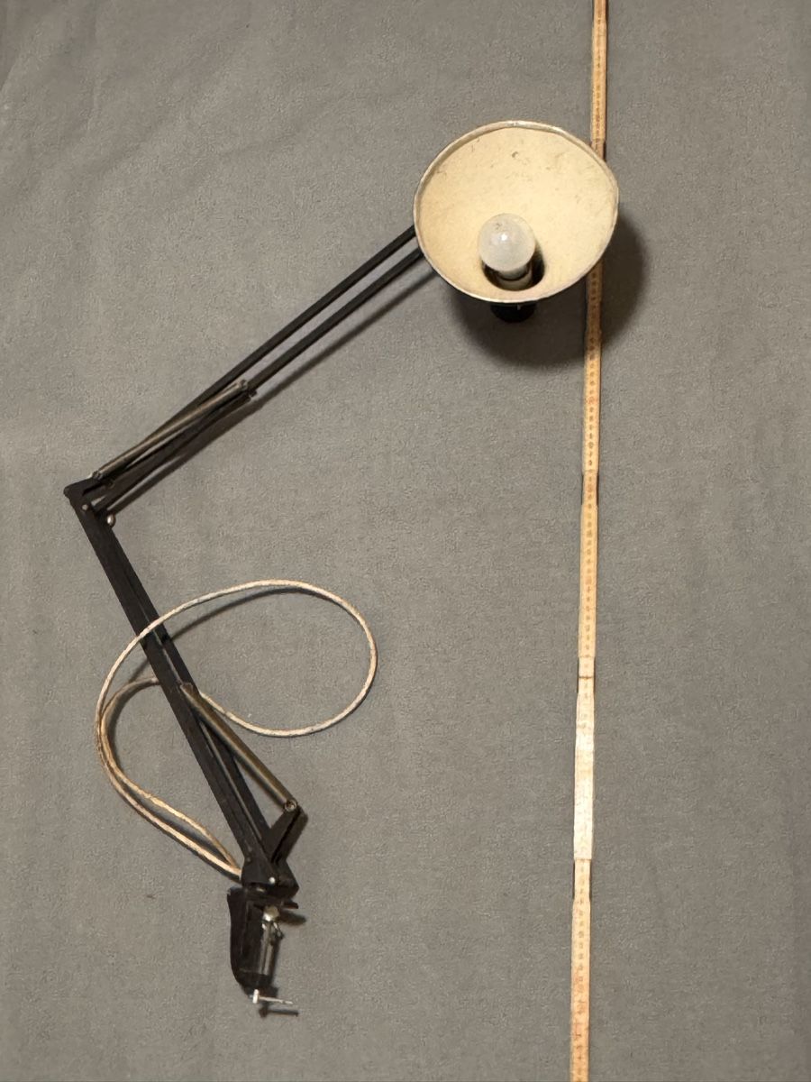Lampen: Gelenklampe – Gebraucht aus Bern von Shutter-Palace