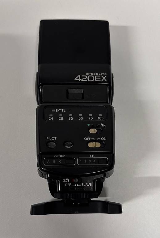 Blitze: Speedlite 420EX Bitzgerät – Gebraucht aus Gelterkinden von Jbiland