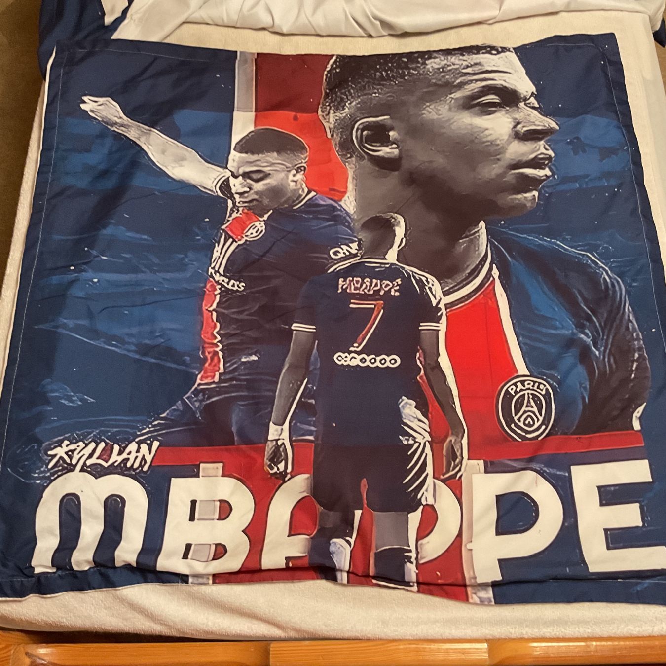 Bettwäsche: Parure lit Mbappé 1 place Mbappe – Gebraucht aus Icogne von Juka 4