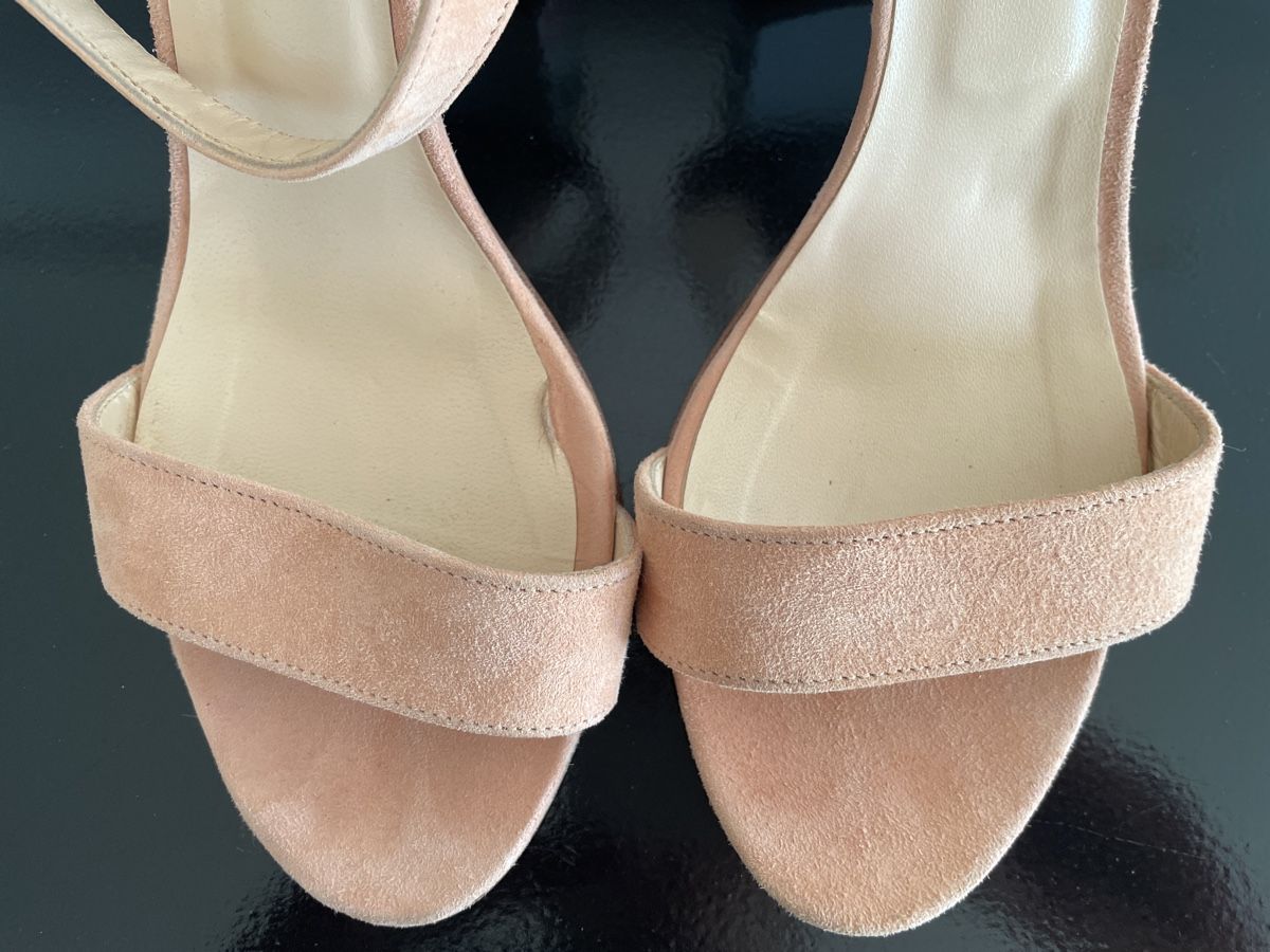 Scarpe da donna: Vero Cuoio Sandalen mit Blumen, Gr. 40/41 – Usato da Ennetbaden venduto da Julia555 3