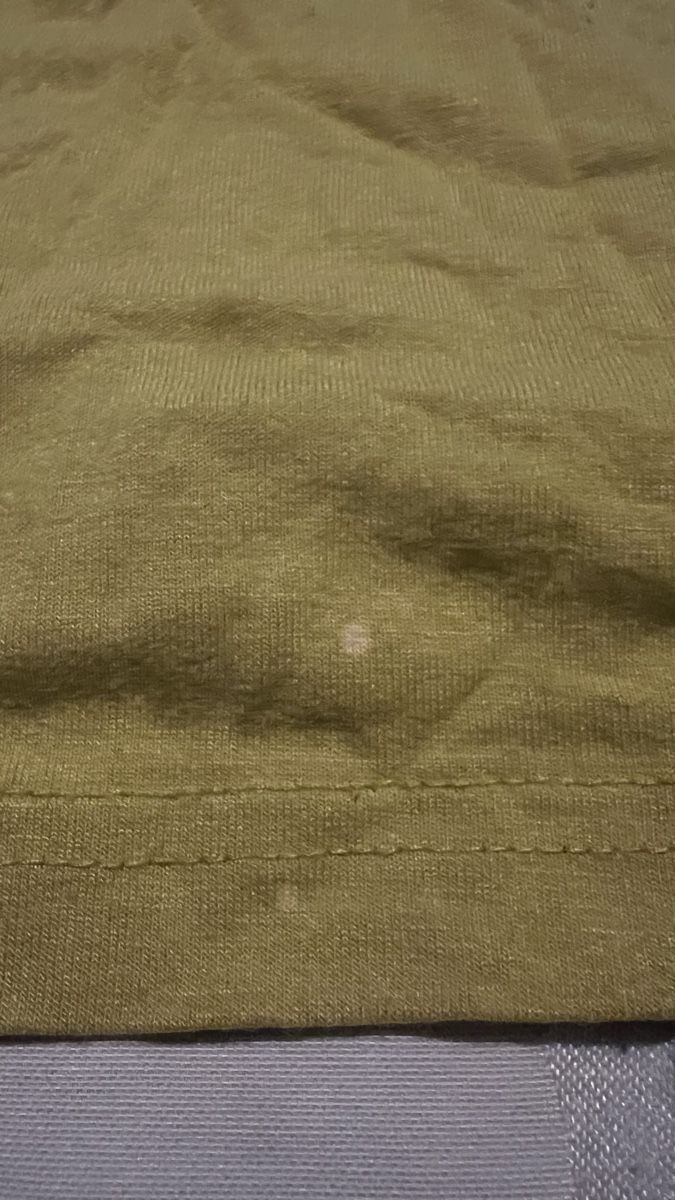 H&M Tops: Vontage H&M Top olivgrün Gr. M – Gebraucht aus Suhr von Checkitout 1