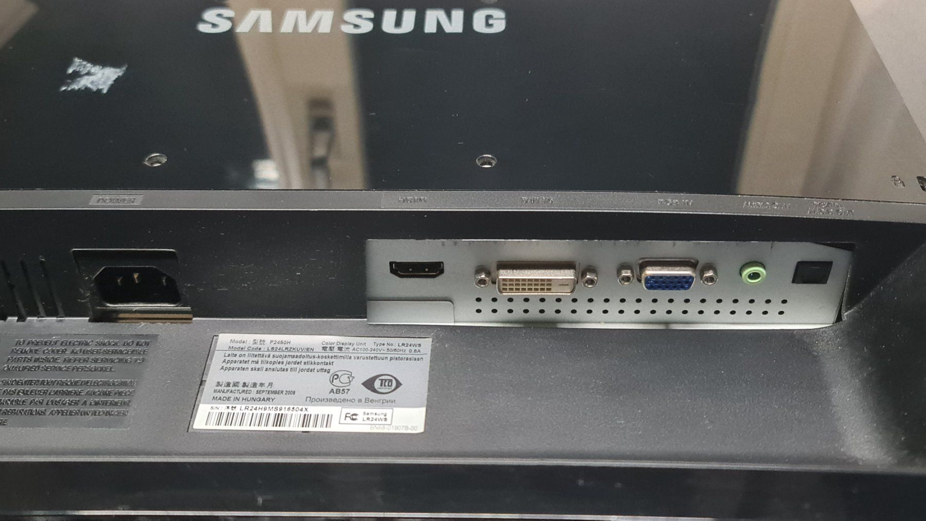 Samsung Monitore: Samsung 24 Zoll PC Bildschirm – Gebraucht aus Uerkheim von Justi.y 9