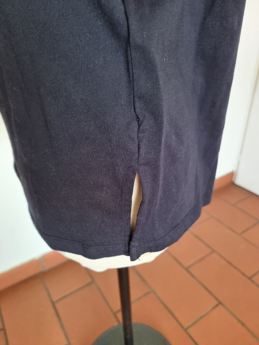 Sandro T-shirt: Sandro T-shirt – Nuovo (secondo la descrizione) da Cadro venduto da YukikoKa 3