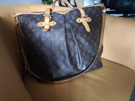 Louis Vuitton Palermo GM mit Schulterriemen, der Klassiker. 