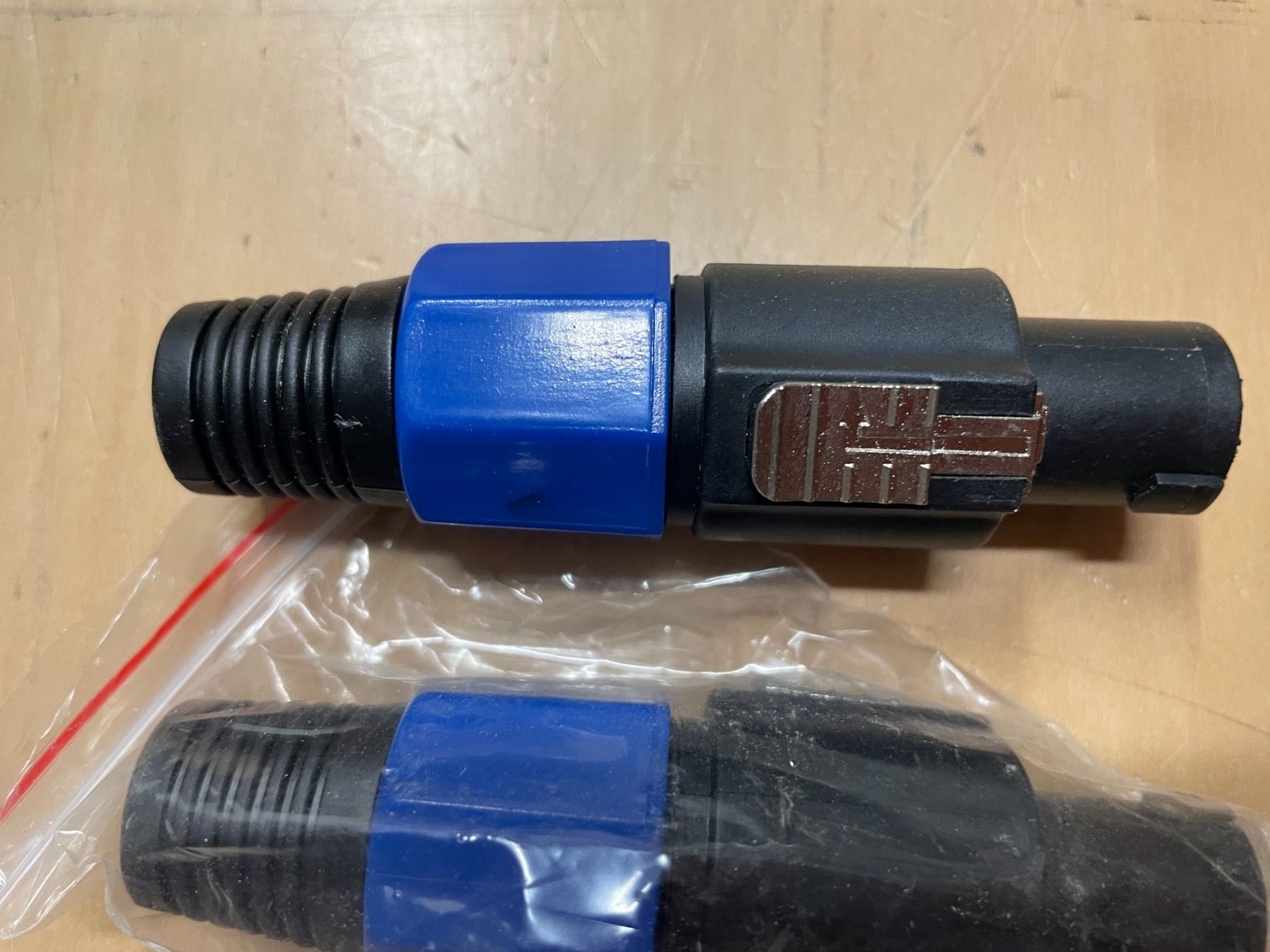 Cavi: 4er Set Speakon - Stecker  (A158) – Nuovo (secondo la descrizione) da Däniken SO venduto da Profog1 1