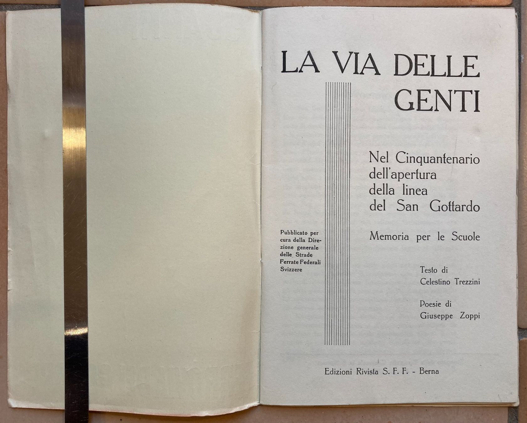 Bücher & Karten: S.F.F. - Ferrovia del Gottardo - 50 Anni - 1932 – Gebraucht aus Versoix von  1