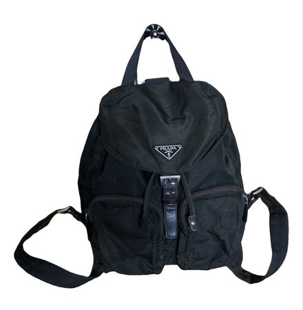 Zaino Prada in nylon colore verde oliva usato buono