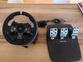 Volant Logitech G920 avec pédales