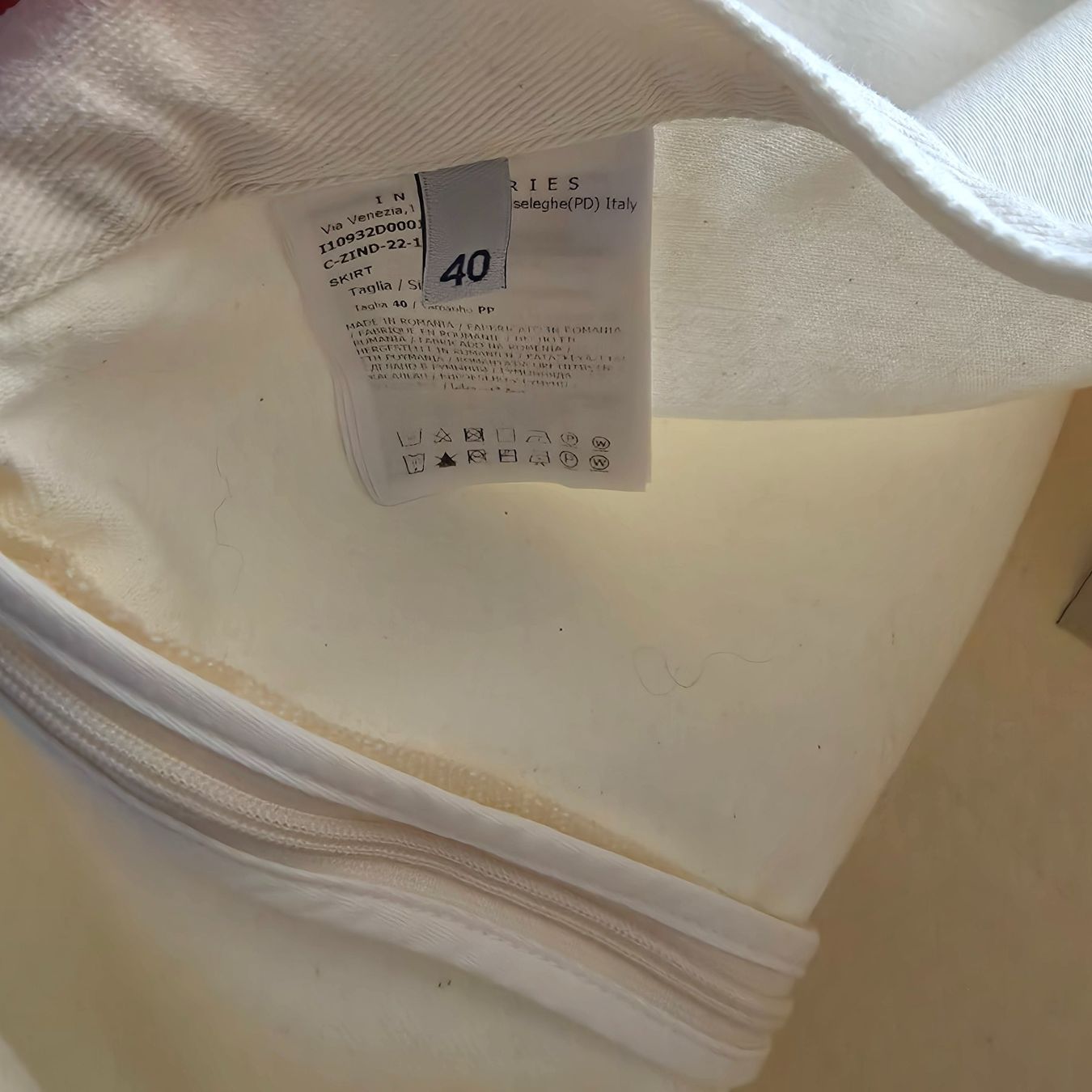 Moncler Gonne: Moncler Gr.S, 40 It. – Nuovo (secondo la descrizione) da Zollikon venduto da Galaxycana 7