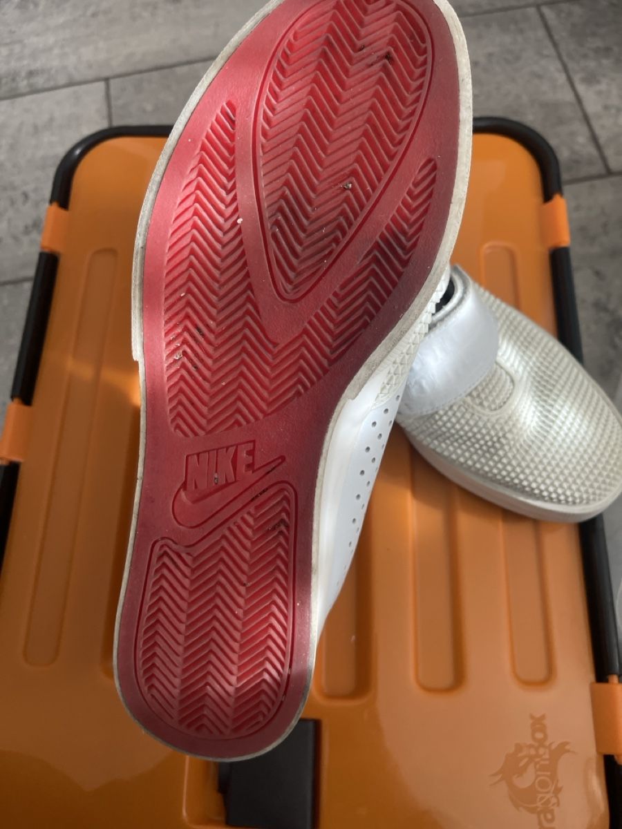 Nike Scarpe da uomo: Nike Schuhe – Usato da Selzach venduto da Giusi400 1