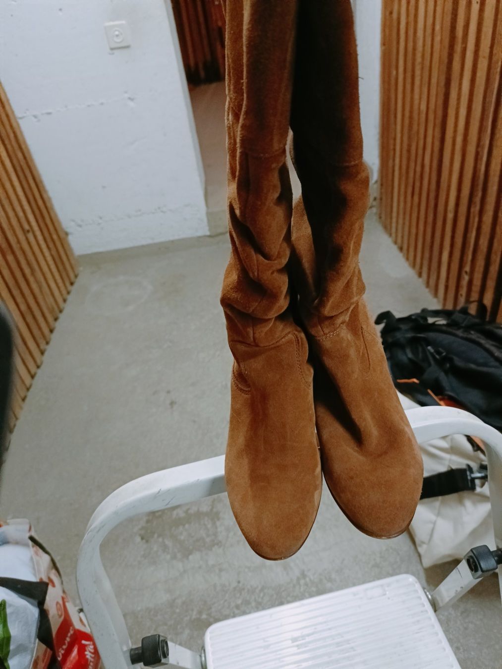 Chaussures femmes: Stivali scamosciati 36 – D'occasion à Lugano par ycd_rv8h 5