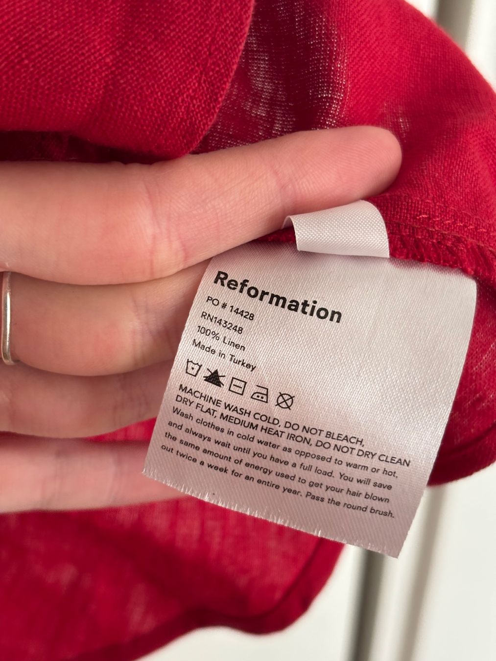 Reformation Robes: Robe Reformation – Neuf (Voir description) à Zug par and_tl9y 1