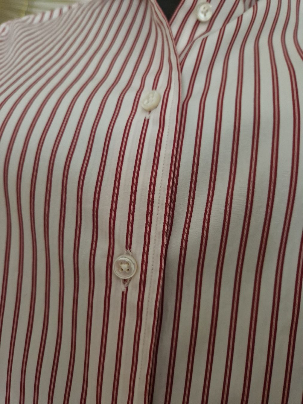 Camicette: Camicia MONN a righe rosse e bianche – Usato da Arbedo venduto da Gyn 2