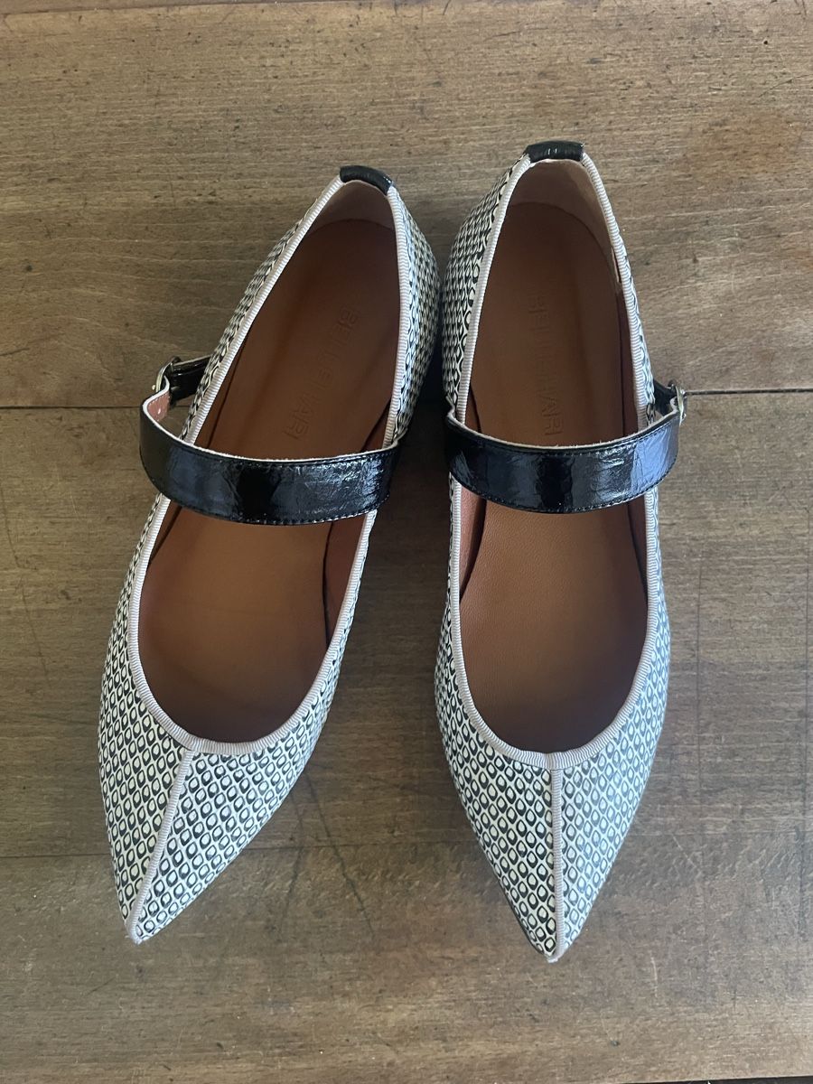 Scarpe da donna: Ballerinas BELLEHARI Leder Ecru 39 – Usato da Zürich venduto da Lyriart 1