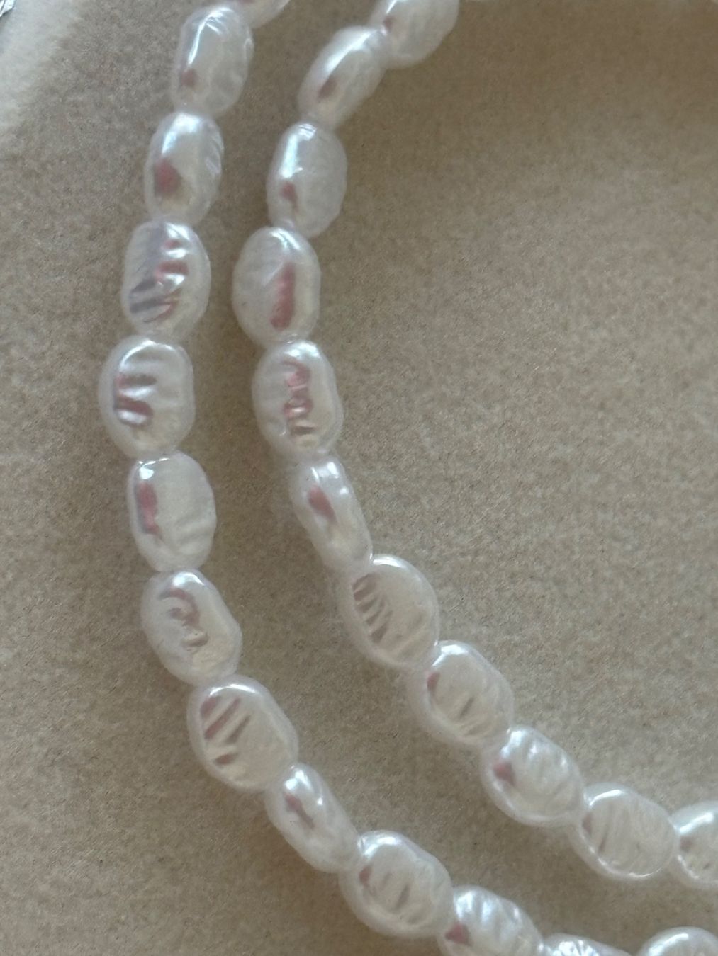 Catenine: Luxus Elegante Kette Farbe :Silber Kunstperlen – Nuovo (secondo la descrizione) da Biel-Bienne venduto da Roserosse13 2