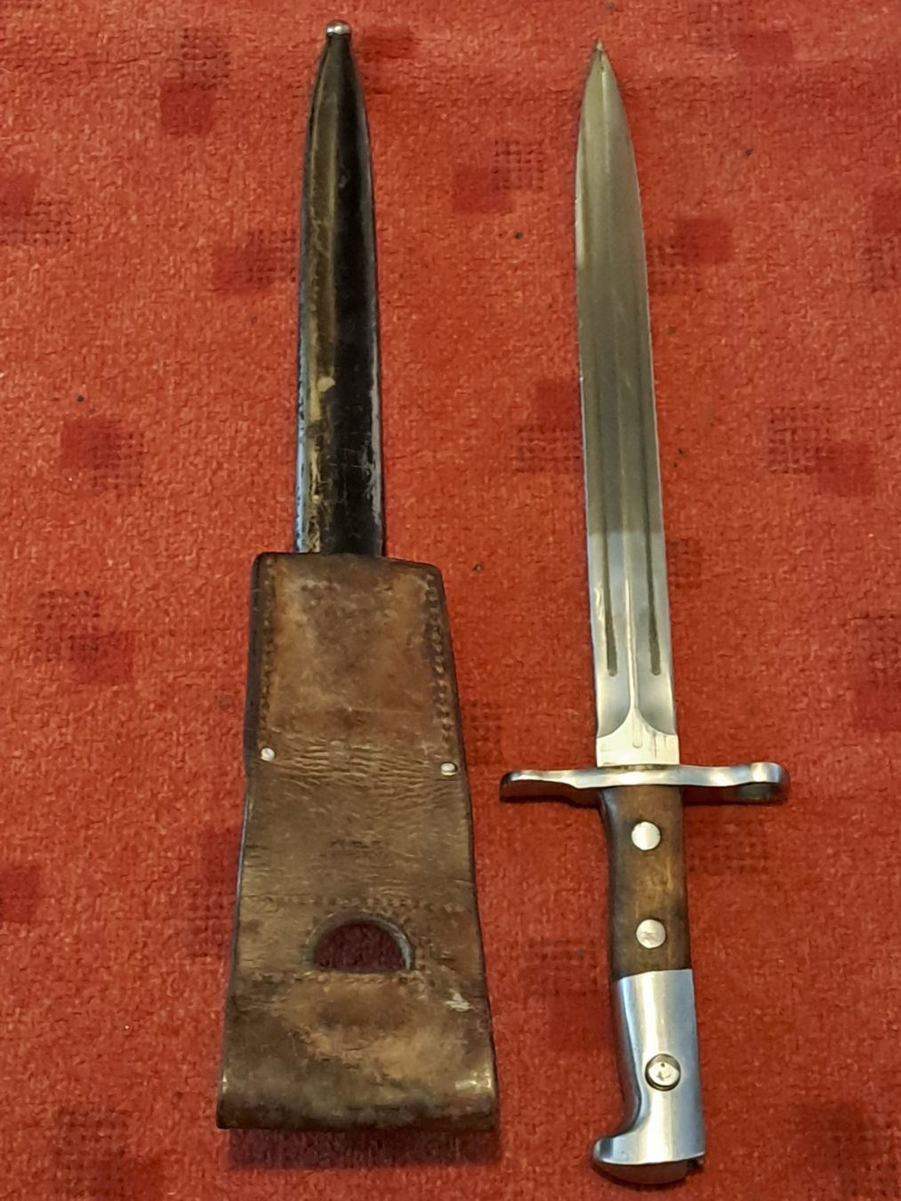 Armée suisse Armes blanches: Bajonett mit Lederfrosch – D'occasion à St.Gallen par Infanteriewerk 2