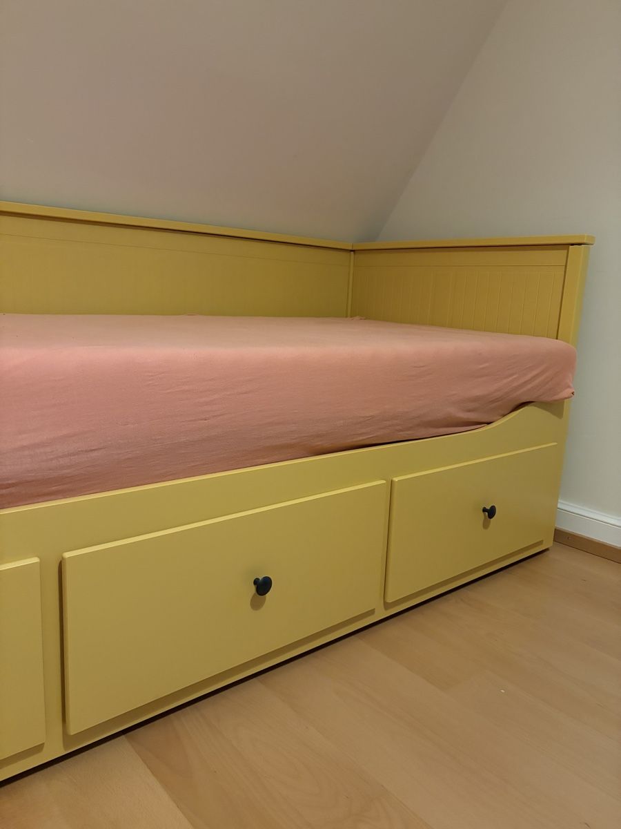 Lits: Ikea HEMNES Bett neuwertig – D'occasion à Winterthur par GLMI08 3