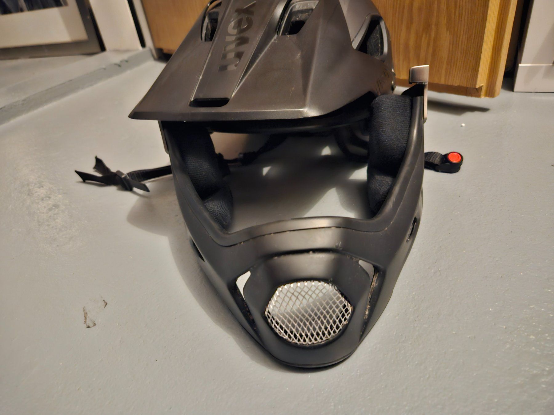 Uvex Helme: Uvex Downhill Helm Unfallfrei 59-61cm – Gebraucht aus Wangen ZH von tulipe55 1