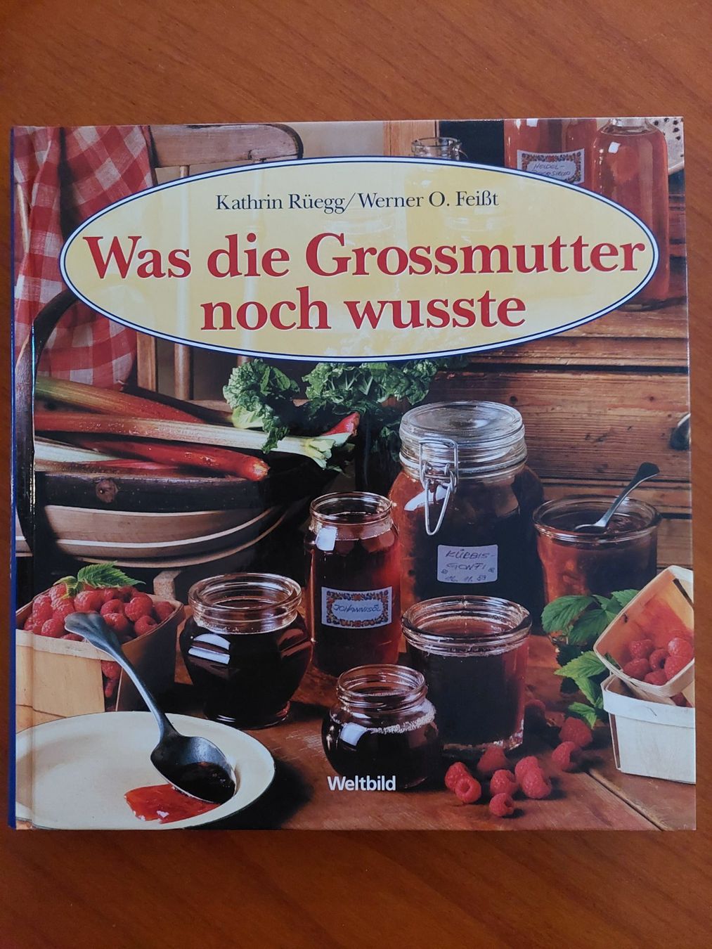 Libri: Was die Großmutter noch wusste – Usato da Wynau venduto da Meysi