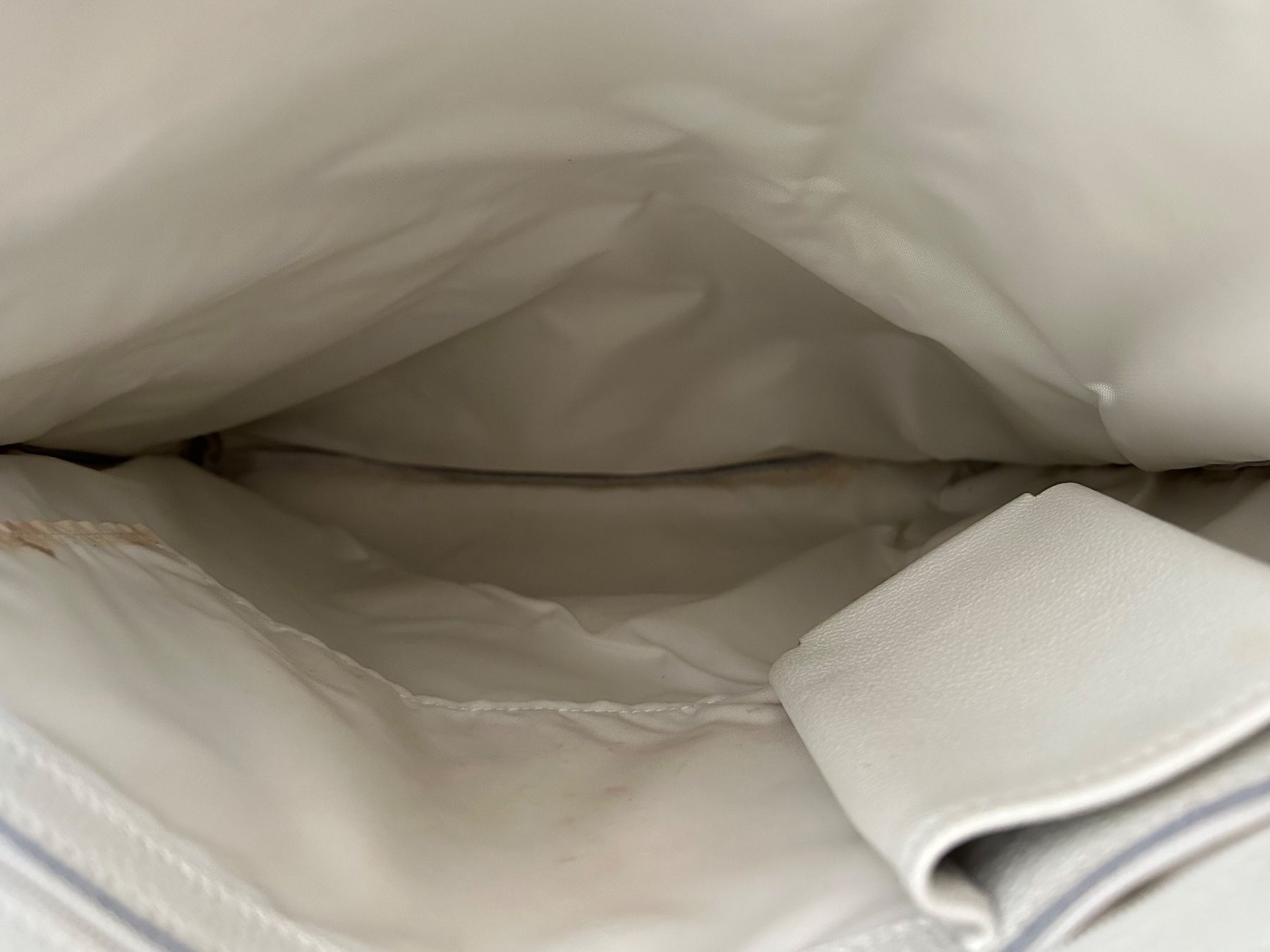 Zaini: Christa de carouge backpack white – Usato da Rüschlikon venduto da Tey_sl 4