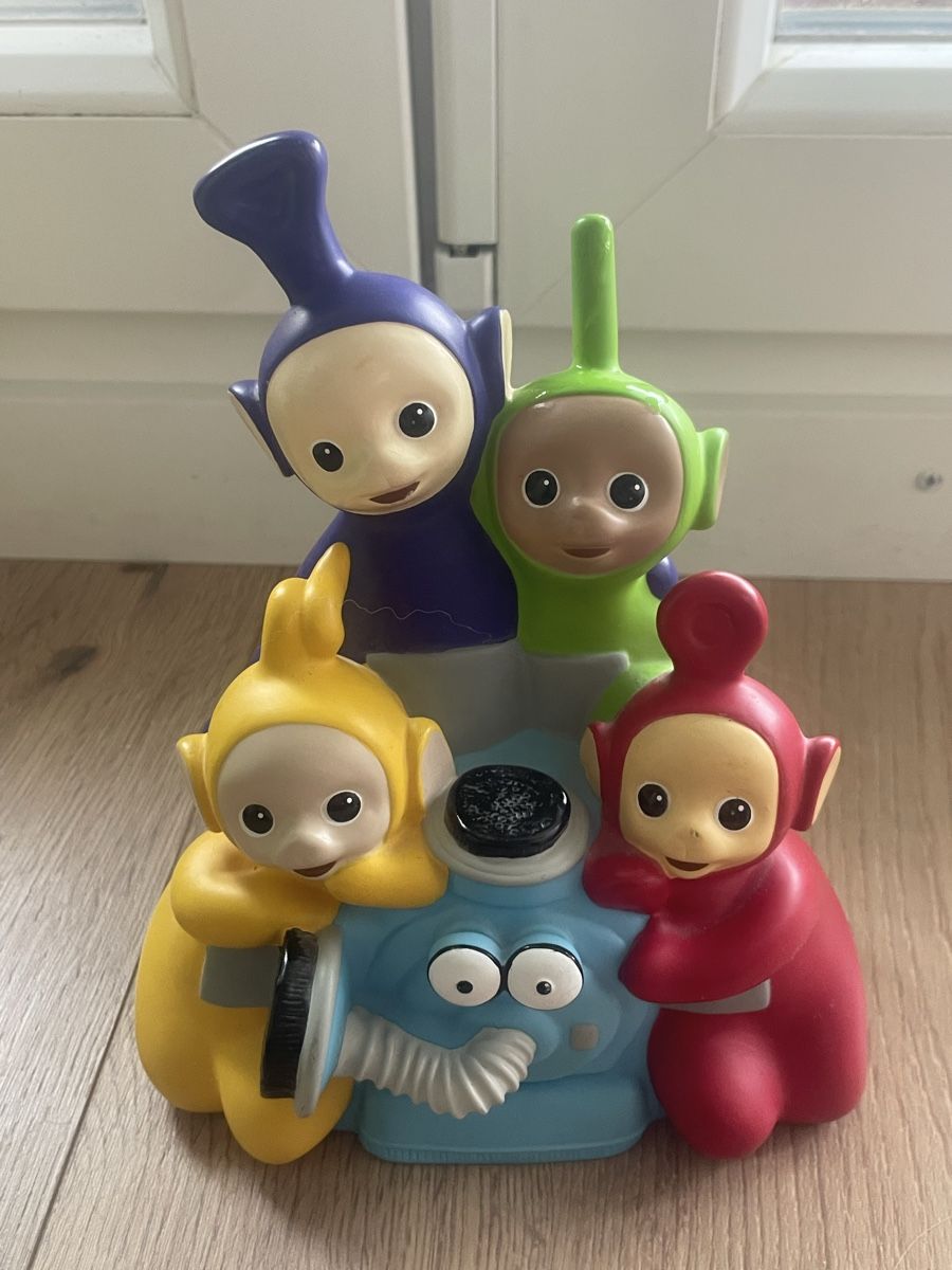 Bullyland Salvadanai: Original "Bullyland", (1996) Teletubbies Sparkasse/ Kässeli – Usato da Günsberg venduto da MorningEgg22
