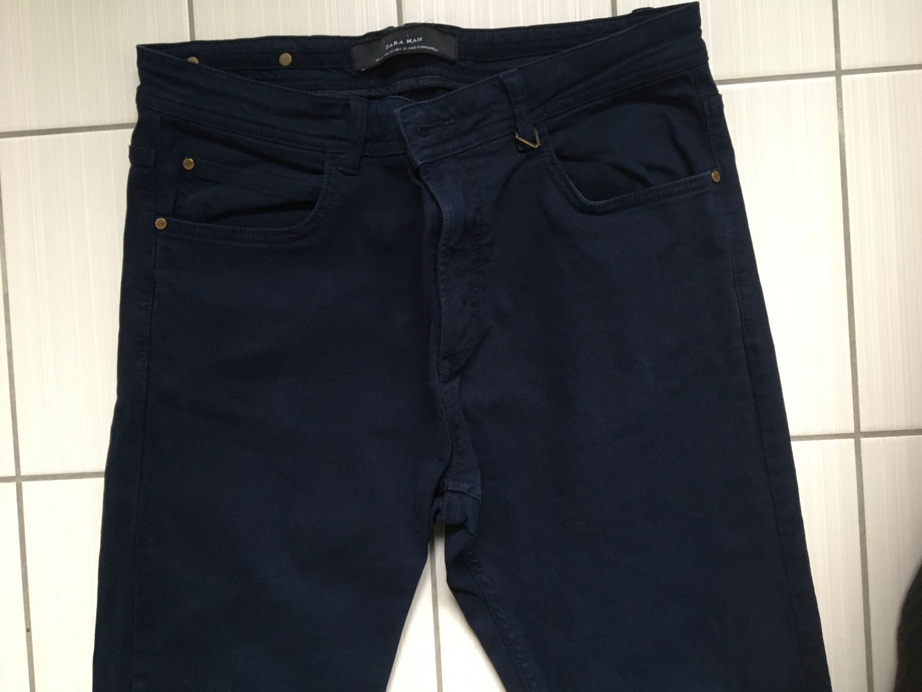 Zara Jeans: Hose Zara 42 – Usato da Arth venduto da Vrecam51 1