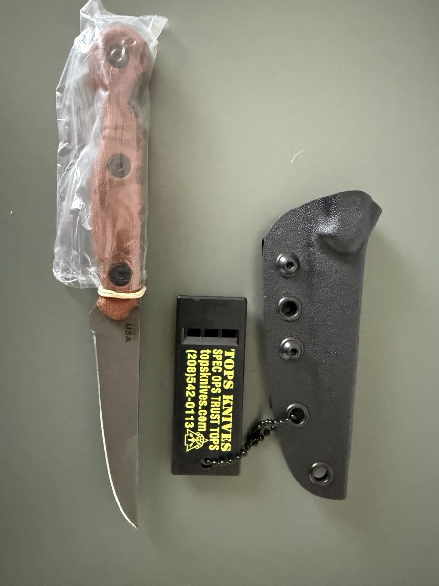 Couteaux militaires: Tops Knive Messer unbenutzt  – Neuf avec emballage d'origine à Kollbrunn par mar_d99q