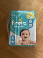 Pampers Baby-Dry Grösse 5 40Stk. neu