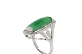 China Jade Ring in 14K Weissgold Grösse 52 *S3413