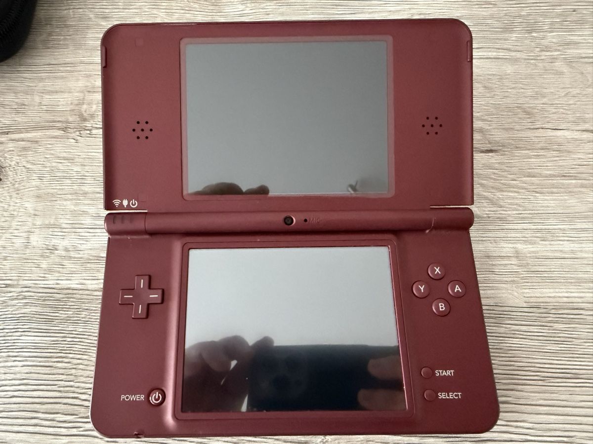 Nintendo Console: Nintendo DS XL inkl. Zubehör – Usato da Willisau venduto da ste_sc8j 3