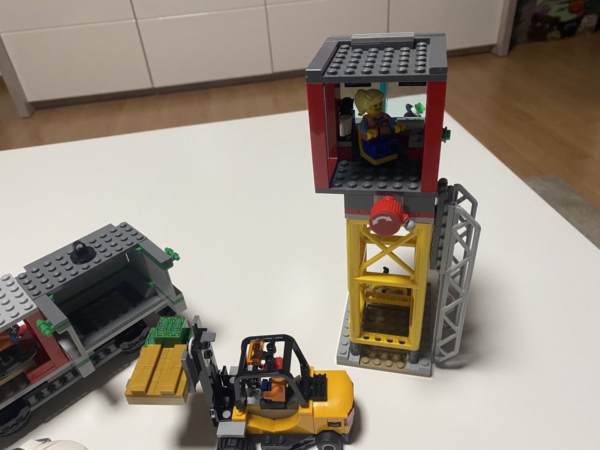 Lego Giocattoli: Tolle Lego Eisenbahn Sets mit Anleitungen – Usato da Gelterkinden venduto da ajdt4 2