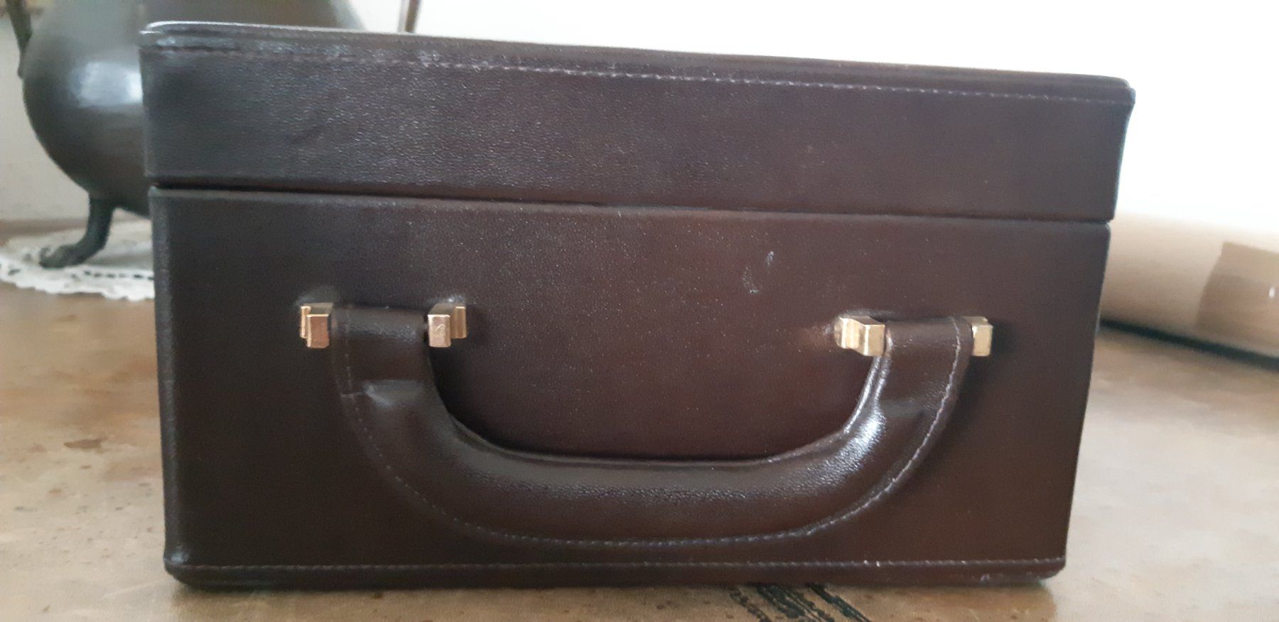Valises de voyage: Reisebar in Lederkoffer – D'occasion à Stetten AG par Brissago25 5