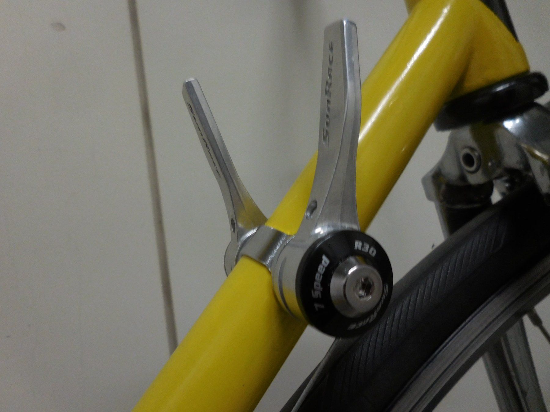 Velos: Rennvelo mit geradem Lenker – Gebraucht aus Zürich von Stabiliaocc 5