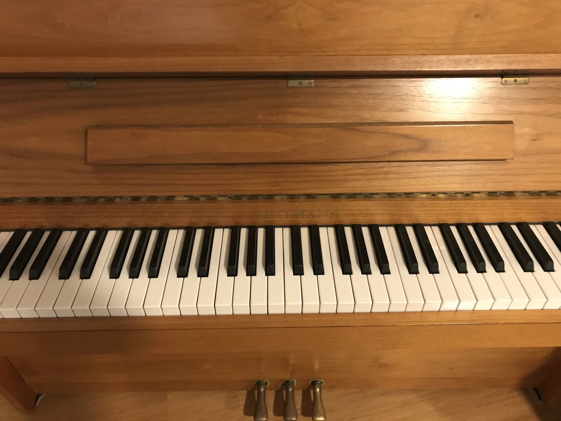 Musikinstrumente: Klavier zum Scnäppchenpreis – Gebraucht aus Egg b. Zürich von cm08sell 1