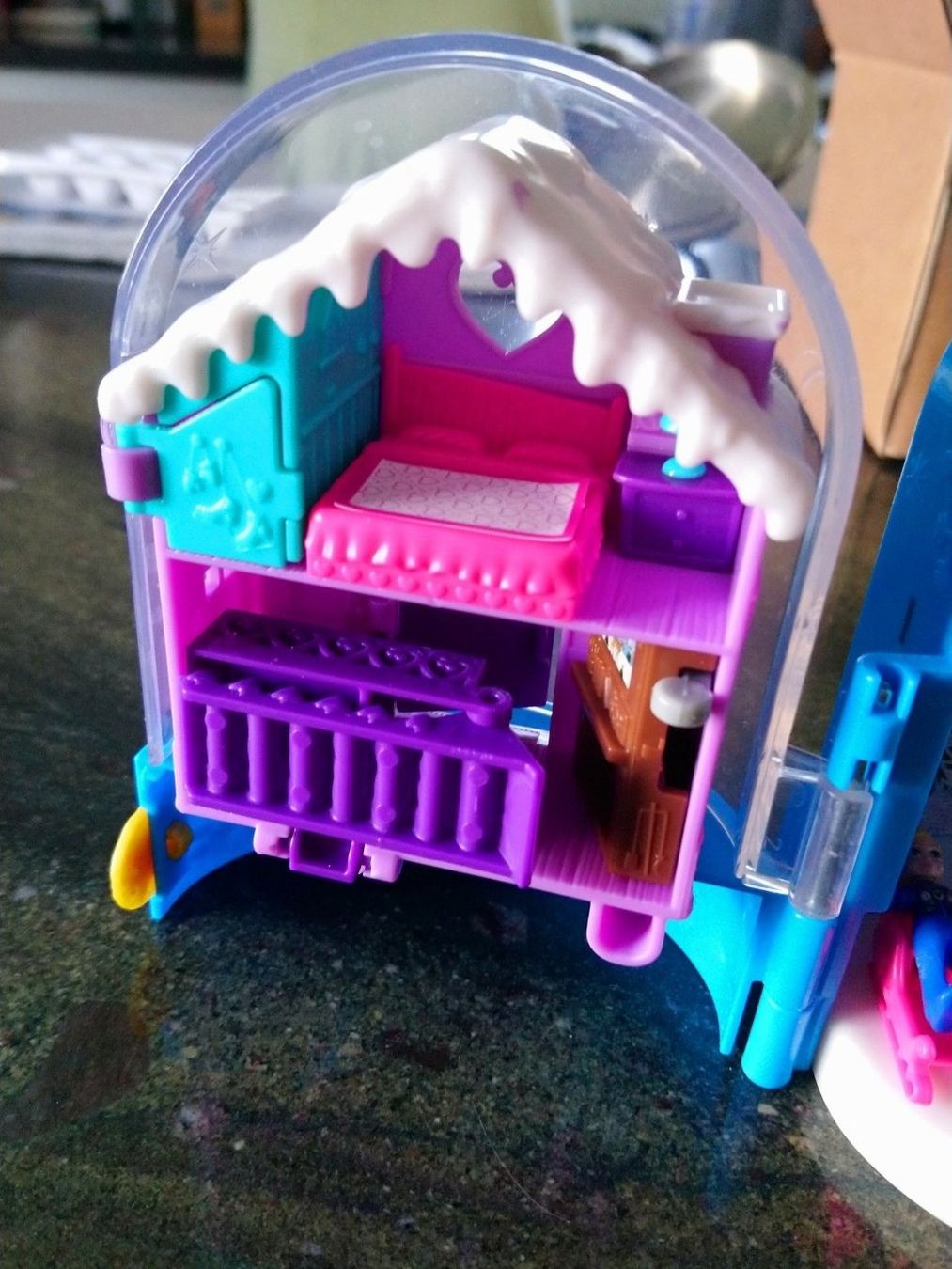 Polly Pocket Giocattoli: Polly Pocket "Skihütte" – Usato da Jonen venduto da h-blxgirl79 9