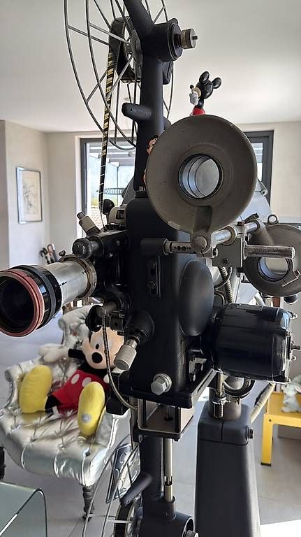 Videoprojektoren: Projecteur de cinéma – Gebraucht aus Vevey von nah_mmk5 2