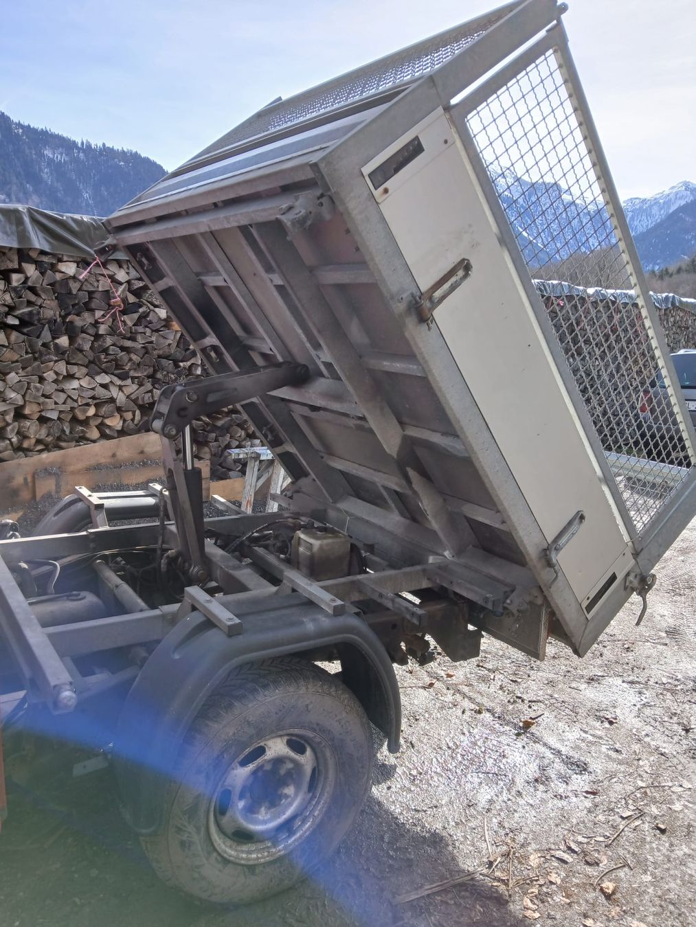 Autoribaltabili: Kippbrücke 3-Seitenkipper – Usato da Schwändi GL venduto da Grob1995 3