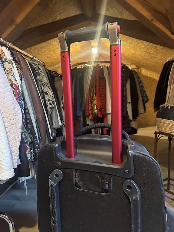 North Face Valigie: The north face trolle – Usato da Uitikon Waldegg venduto da Nook 3