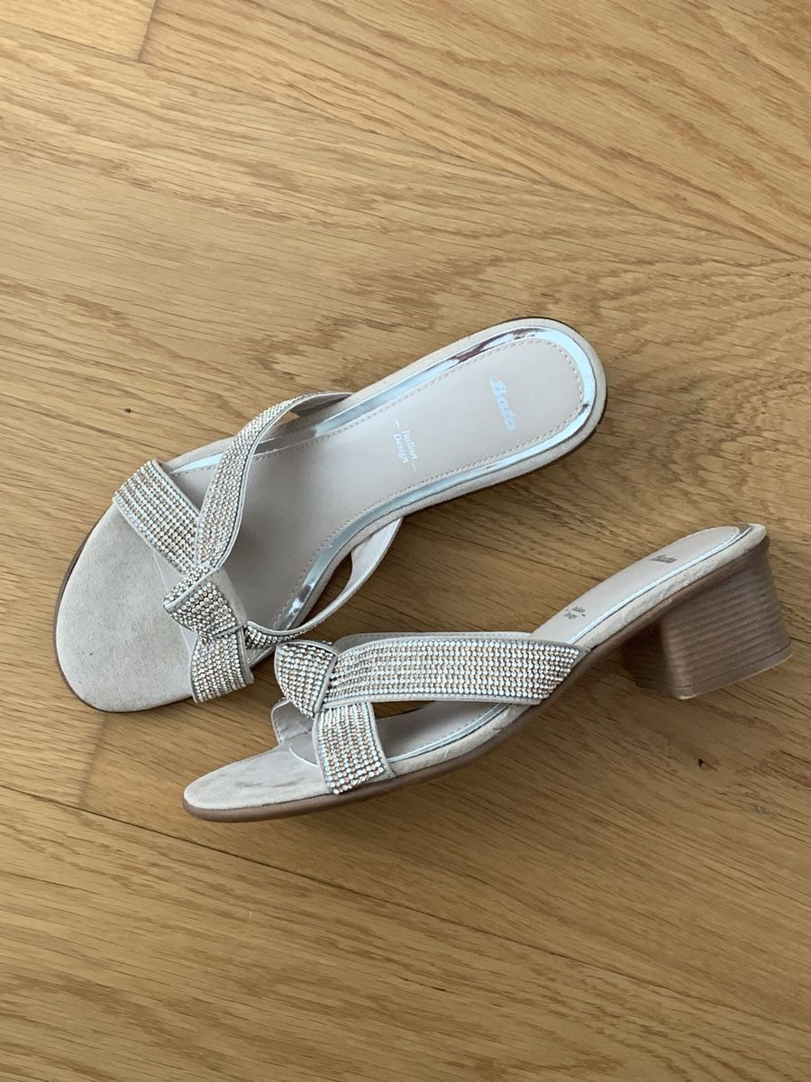 Scarpe da donna: Schuhe von Bata, Gr. 38 – Usato da Niederhasli venduto da Mfallegger 1