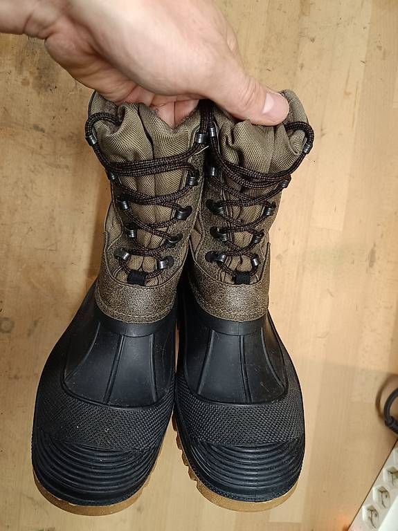 Schuhe für Jungen: Winterschuhe Kinder 39 – Gebraucht aus Bertschikon Gossau von Dominaldo1 3
