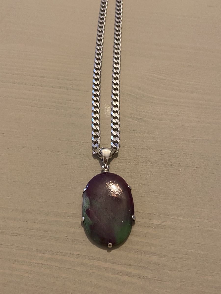 Anhänger: Rubin-Zoisit-Anhänger mit einer silbernen Kette 925 – Gebraucht aus Birr von Vintage-Liebhaber 2