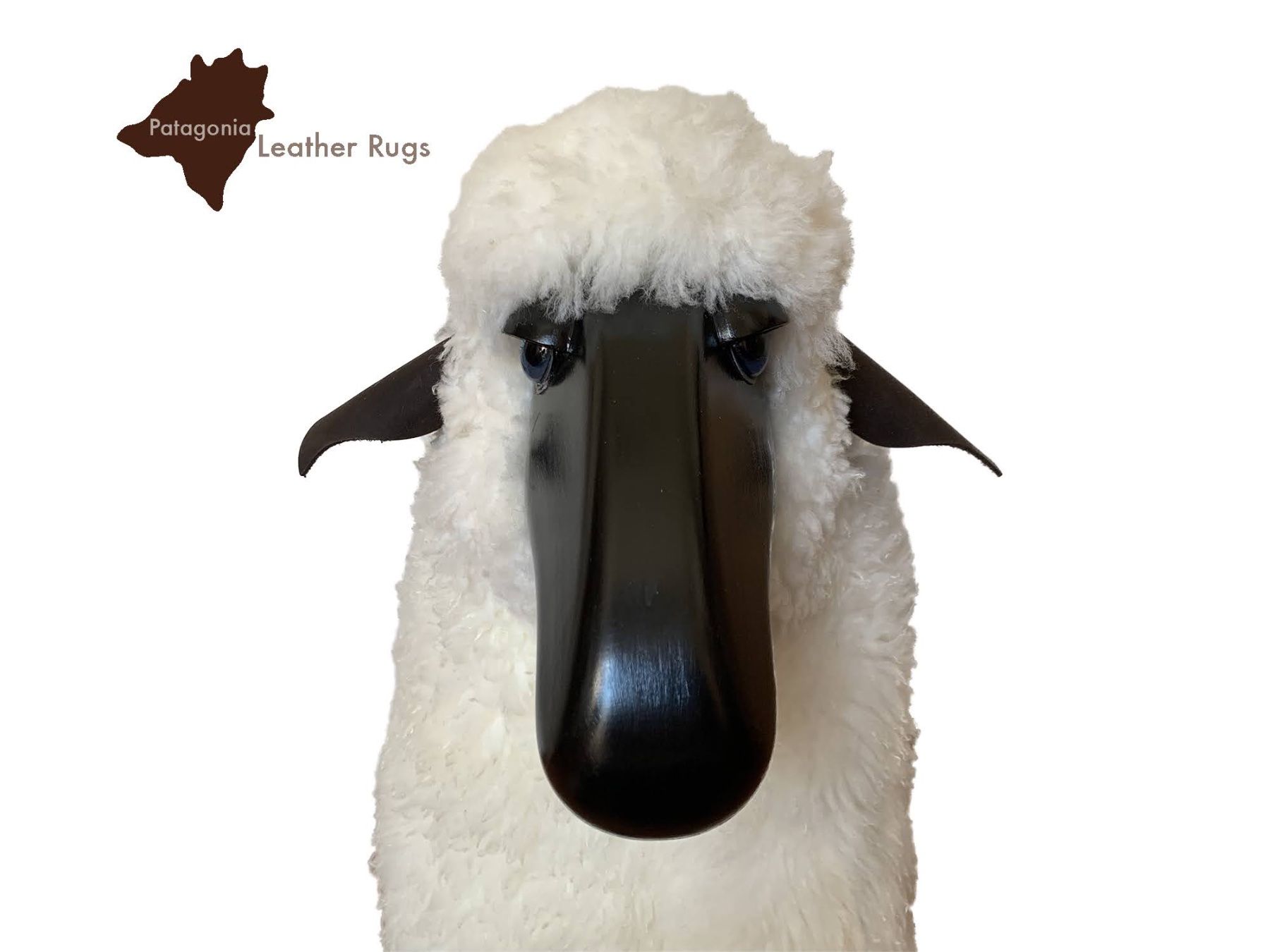Hocker: Schaf klein White fur - Black wood – Neu und originalverpackt aus Arbedo von patagonialeatherrugs 4