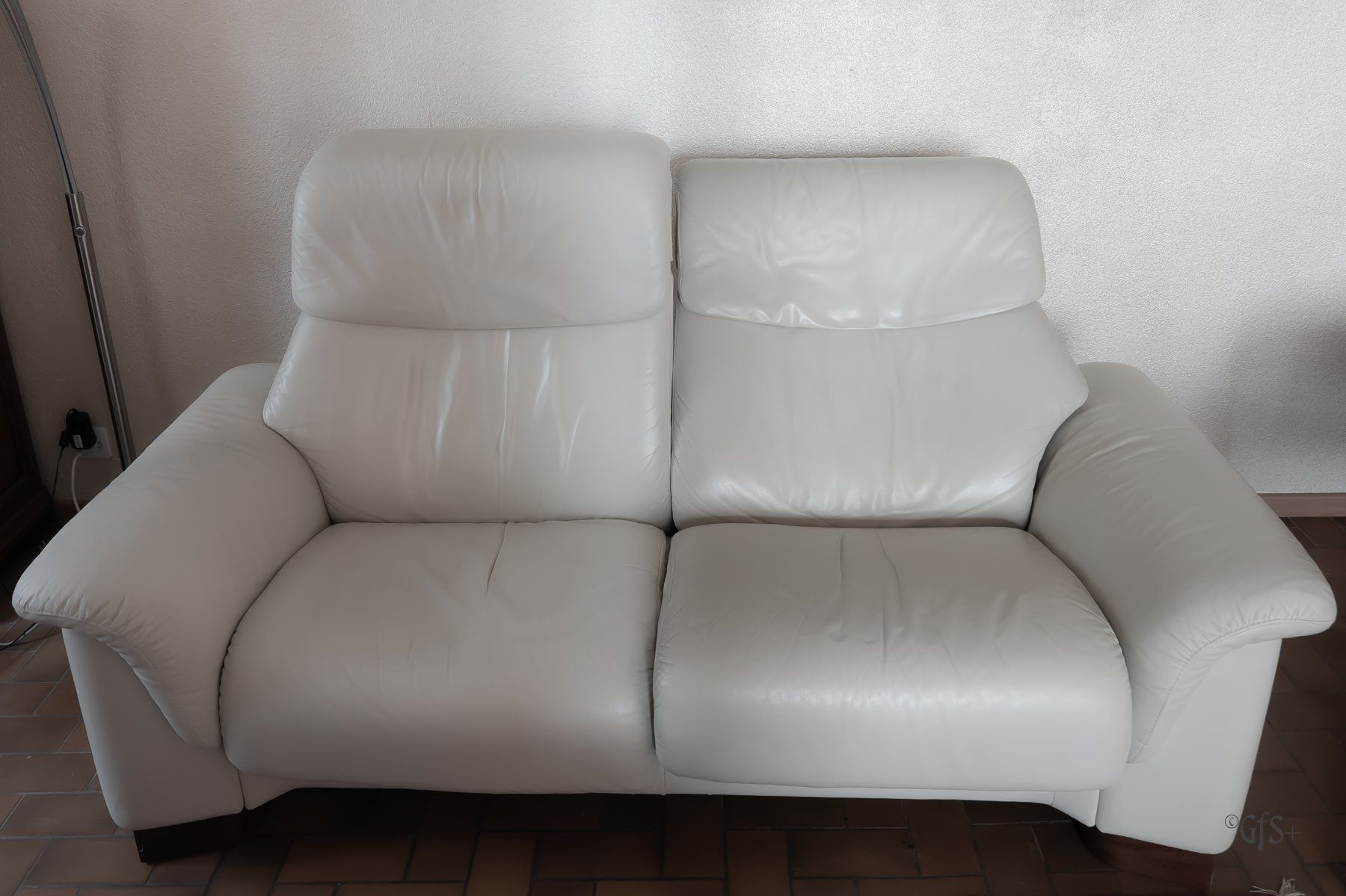 Divani: Stresless canapé cuir relax – Usato da Satigny venduto da Fmd 1
