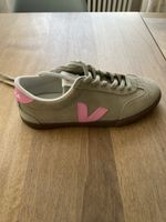Neue Veja Turnschuhe beige pink Grösse 40 